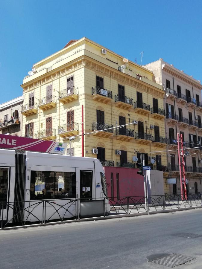 Il Posto Giusto Station Rooms Palermo Luaran gambar