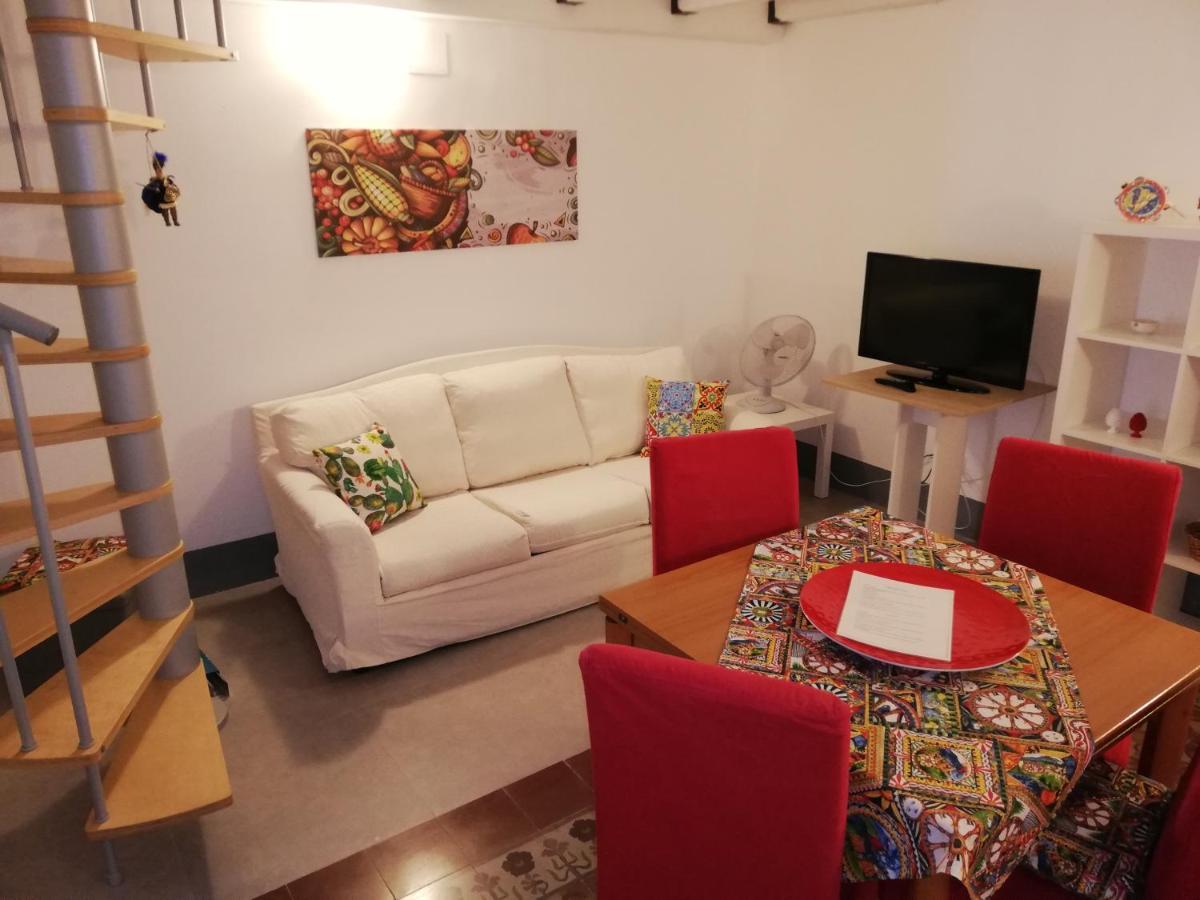 Il Posto Giusto Station Rooms Palermo Luaran gambar
